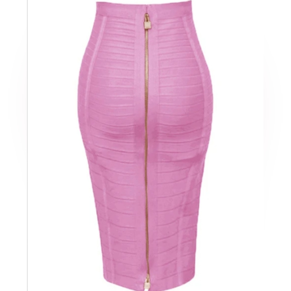 Barbie pink new unused pencil skirt
